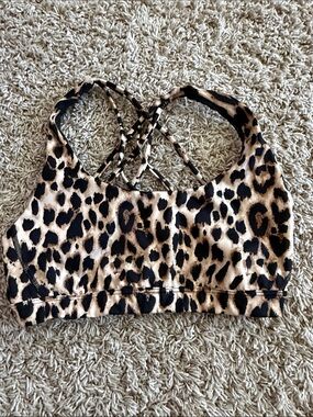 VS Leopard Print Crisscross Sports Bra